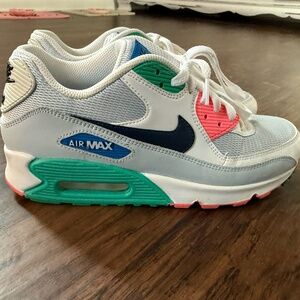 Unique Nike Air Max Sneakers Black, Teal, and Salmon Colors; size 8.5